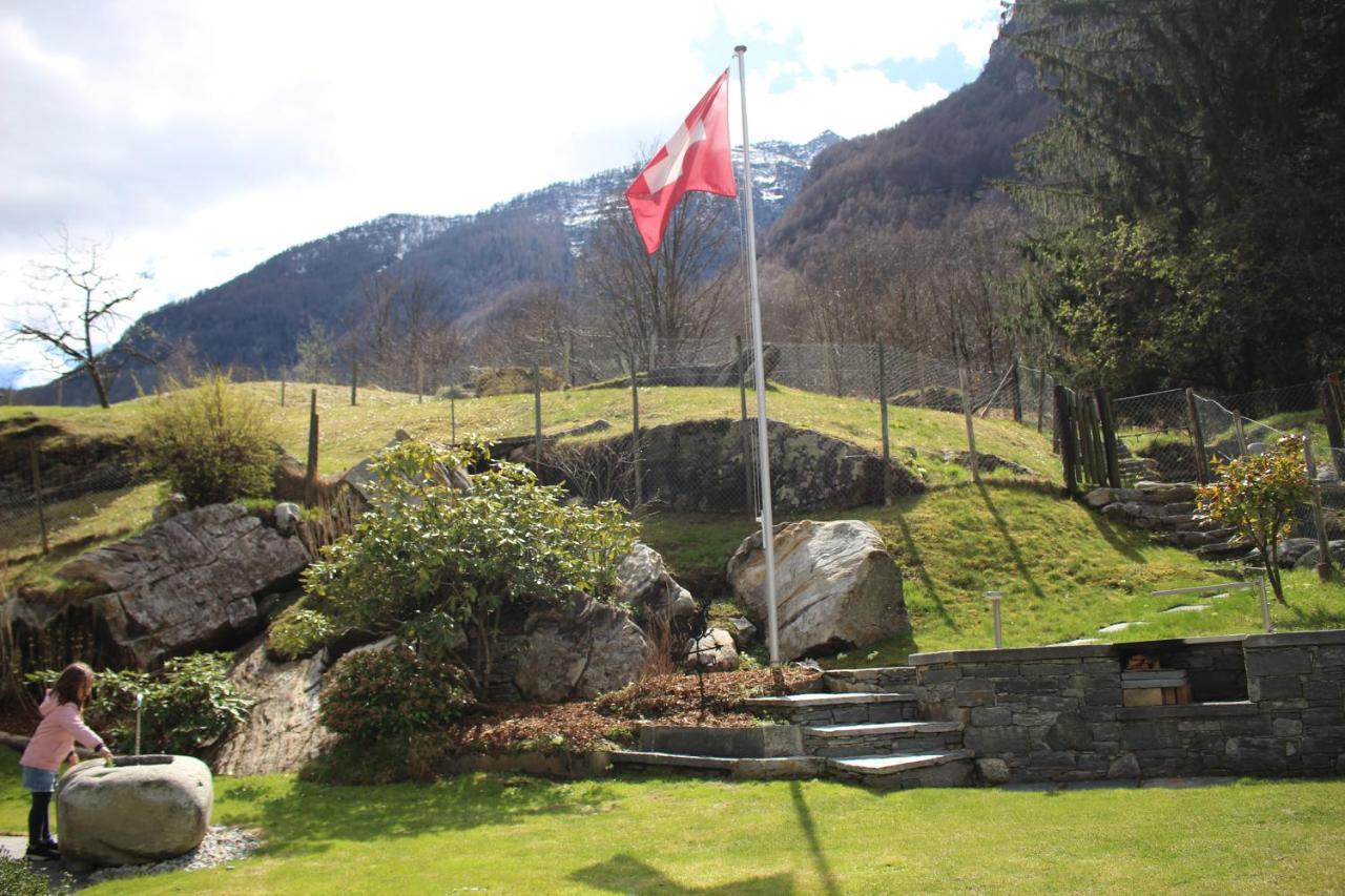 Myverzasca Resort Casa Rossa Brione  Ngoại thất bức ảnh