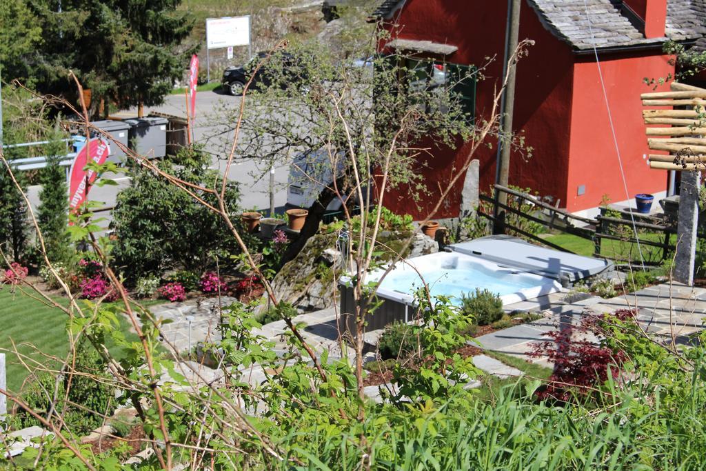 Myverzasca Resort Casa Rossa Brione  Ngoại thất bức ảnh