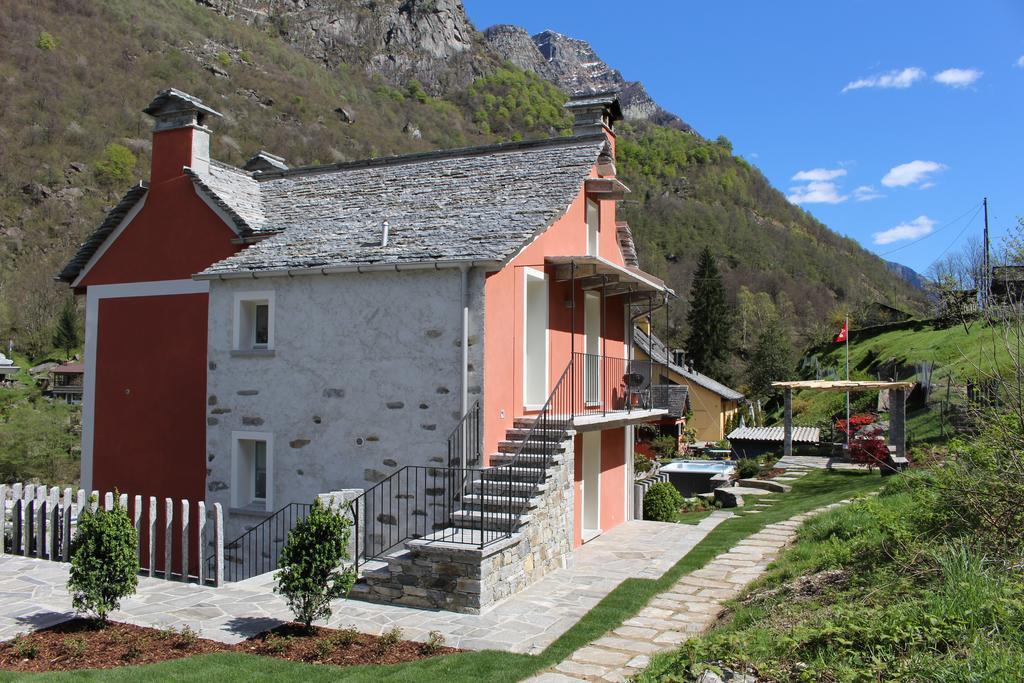 Myverzasca Resort Casa Rossa Brione  Ngoại thất bức ảnh