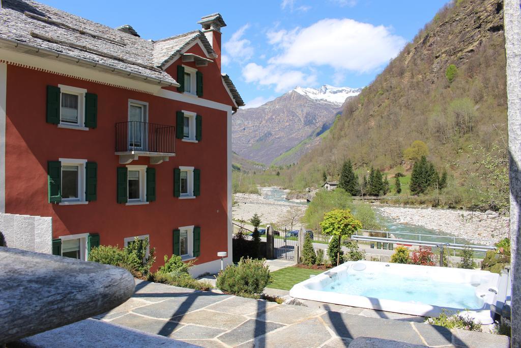 Myverzasca Resort Casa Rossa Brione  Ngoại thất bức ảnh