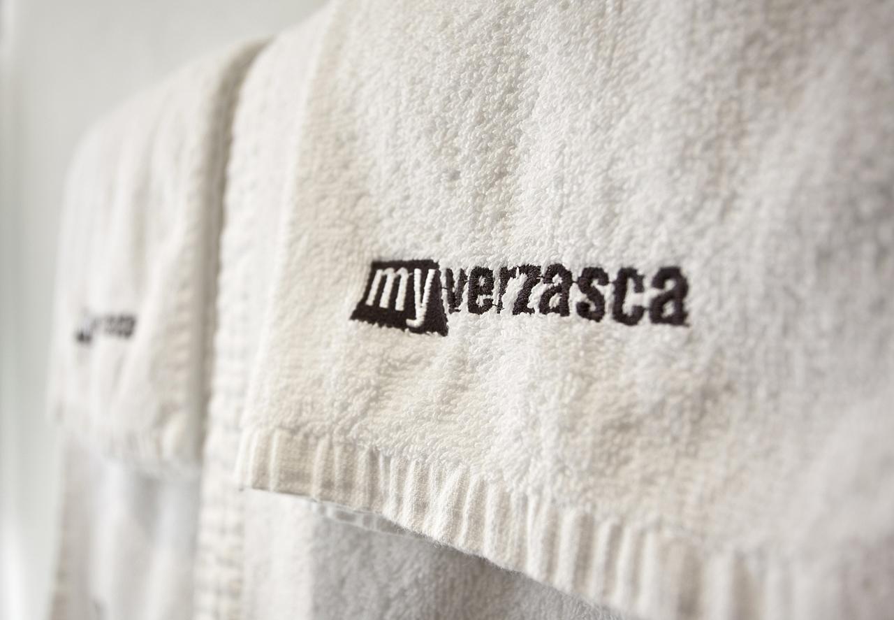 Myverzasca Resort Casa Rossa Brione  Ngoại thất bức ảnh